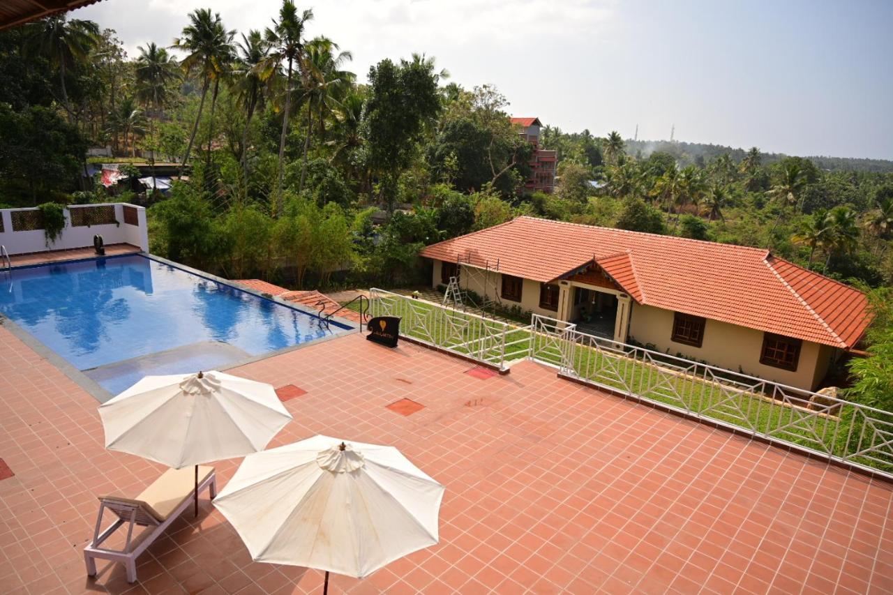 Aadisaktthi Leisure Resort, Kovalam 特里凡得琅 外观 照片
