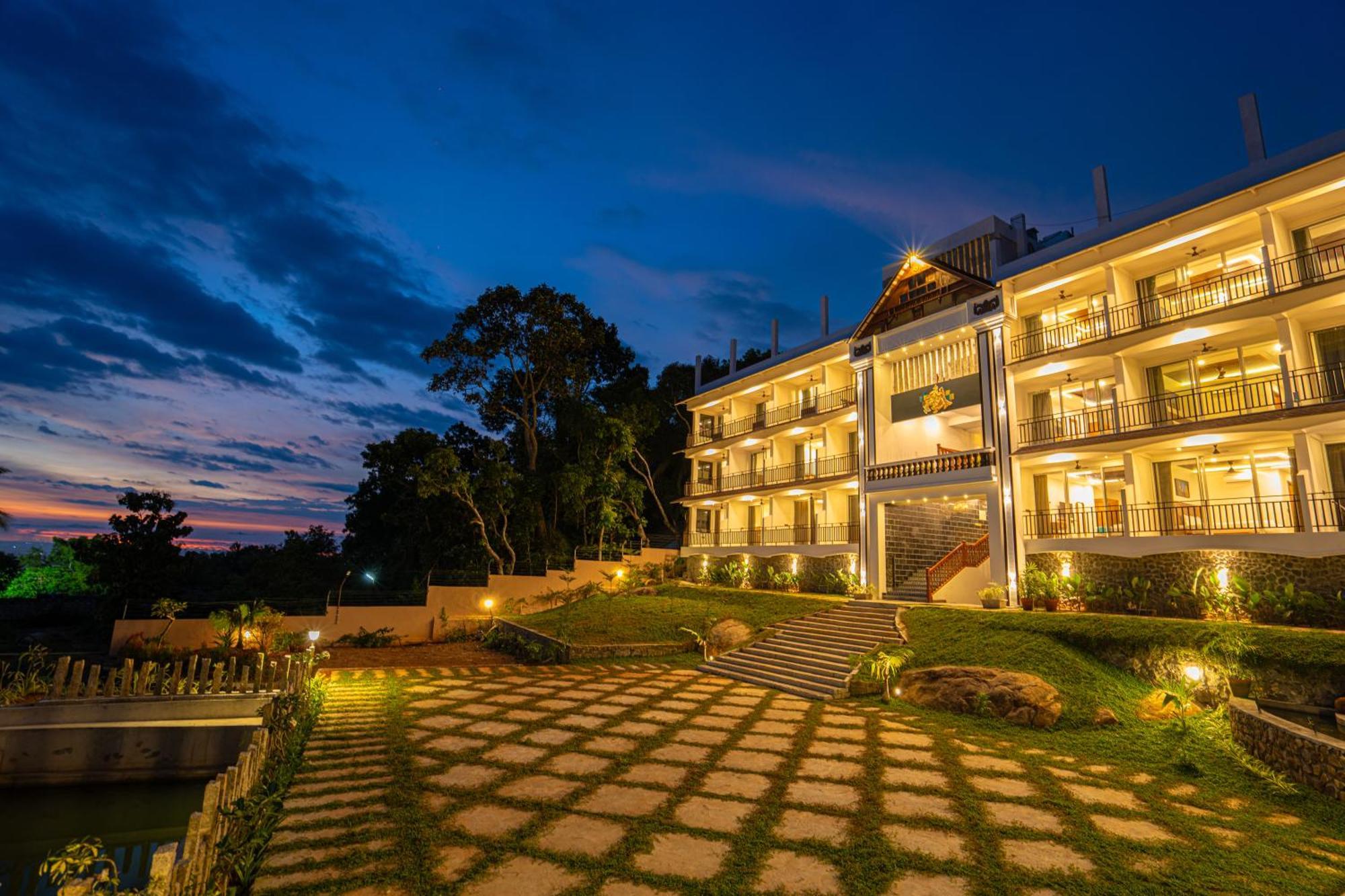 Aadisaktthi Leisure Resort, Kovalam 特里凡得琅 外观 照片