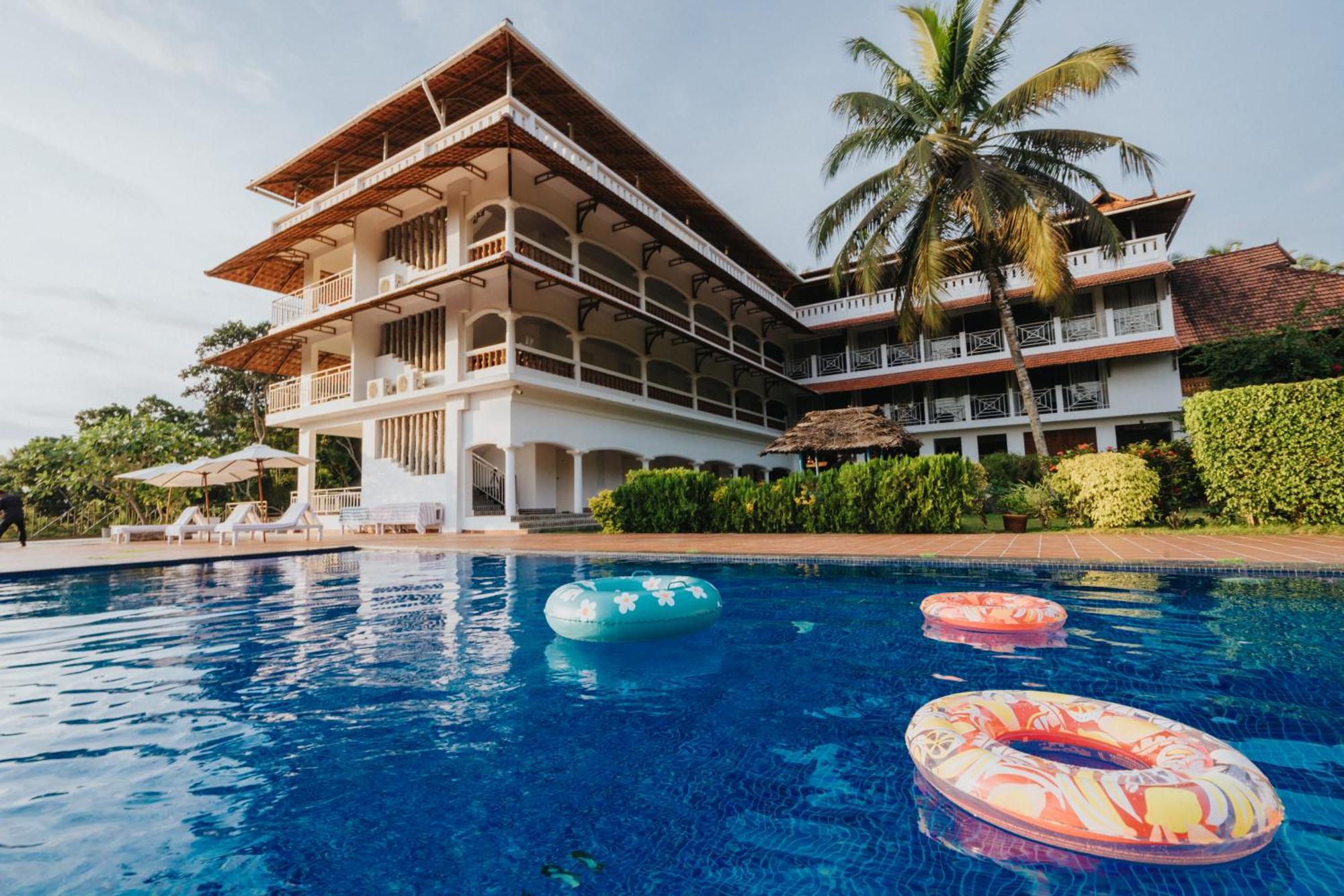 Aadisaktthi Leisure Resort, Kovalam 特里凡得琅 外观 照片