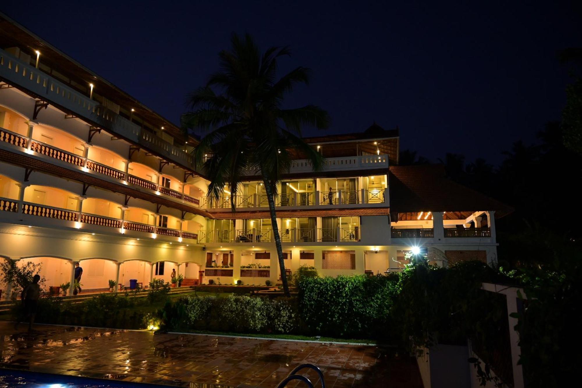 Aadisaktthi Leisure Resort, Kovalam 特里凡得琅 外观 照片